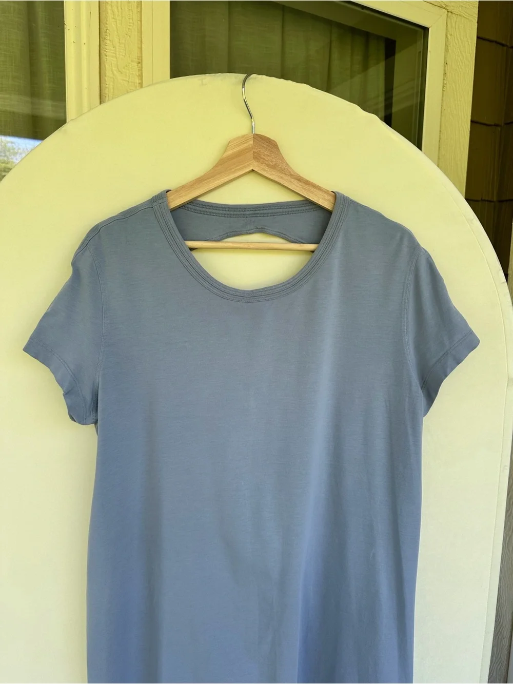 Lululemon Daytripper T-Shirt Dress in Light Blue Twist Back size 10